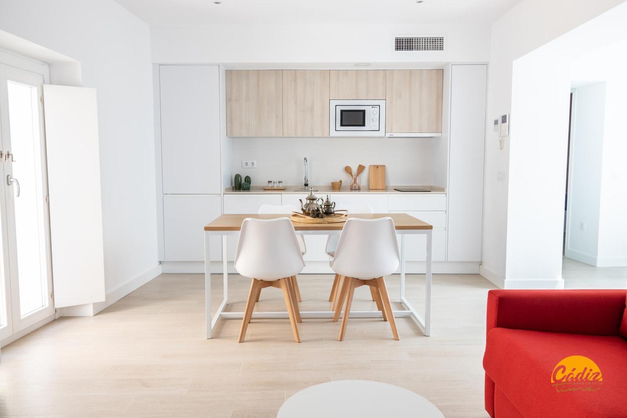 Villalobos By Time Cadiz