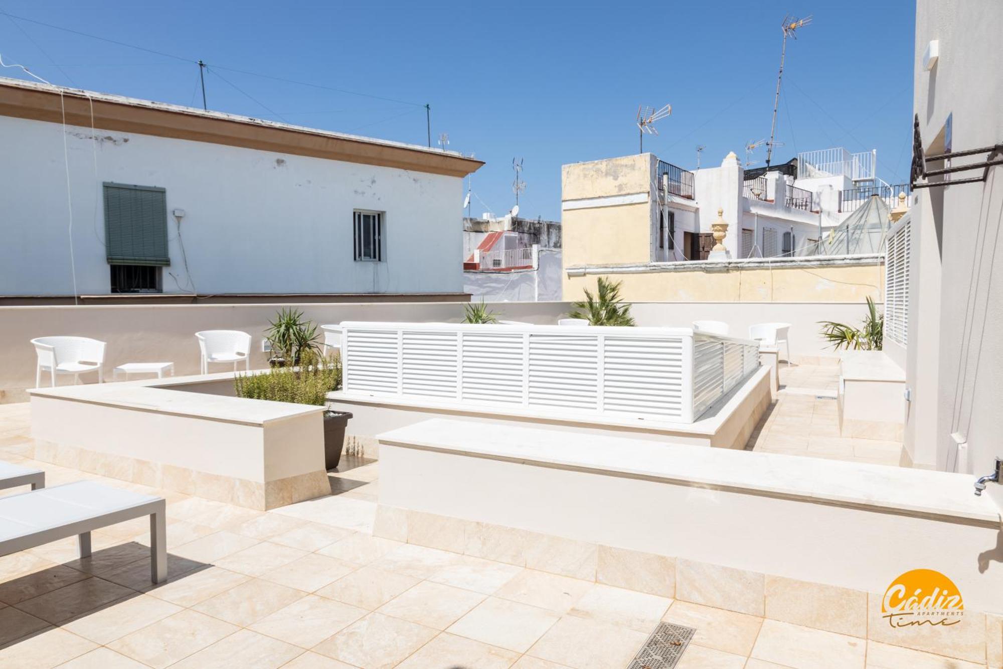 Apartment Villalobos By Time *